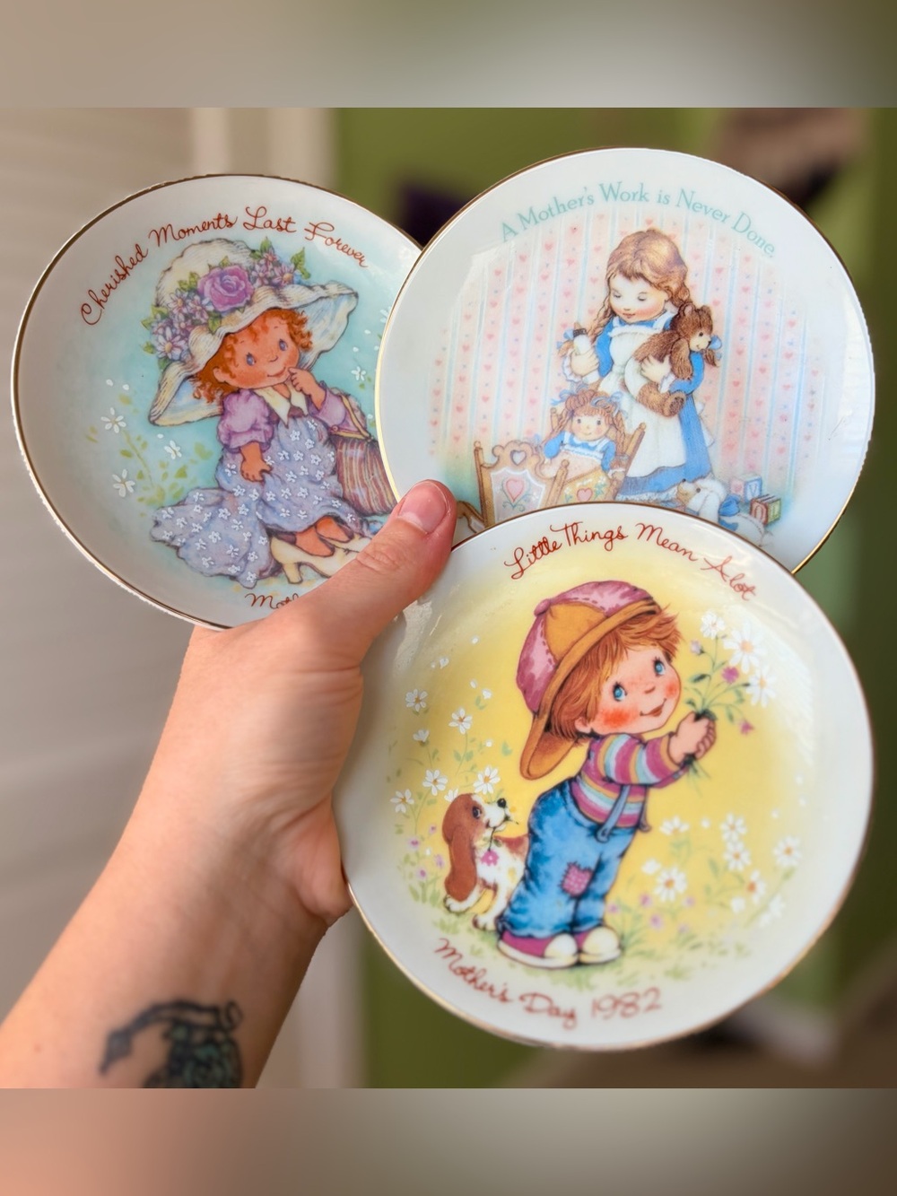 Vintage Mother’s Day Decorative Pastel Floral Plate Set of 3